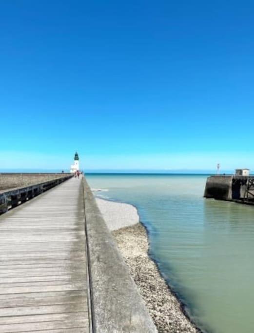 Logement A Deux Pas De La Plage Et Des Commerces Le Tréport Buitenkant foto
